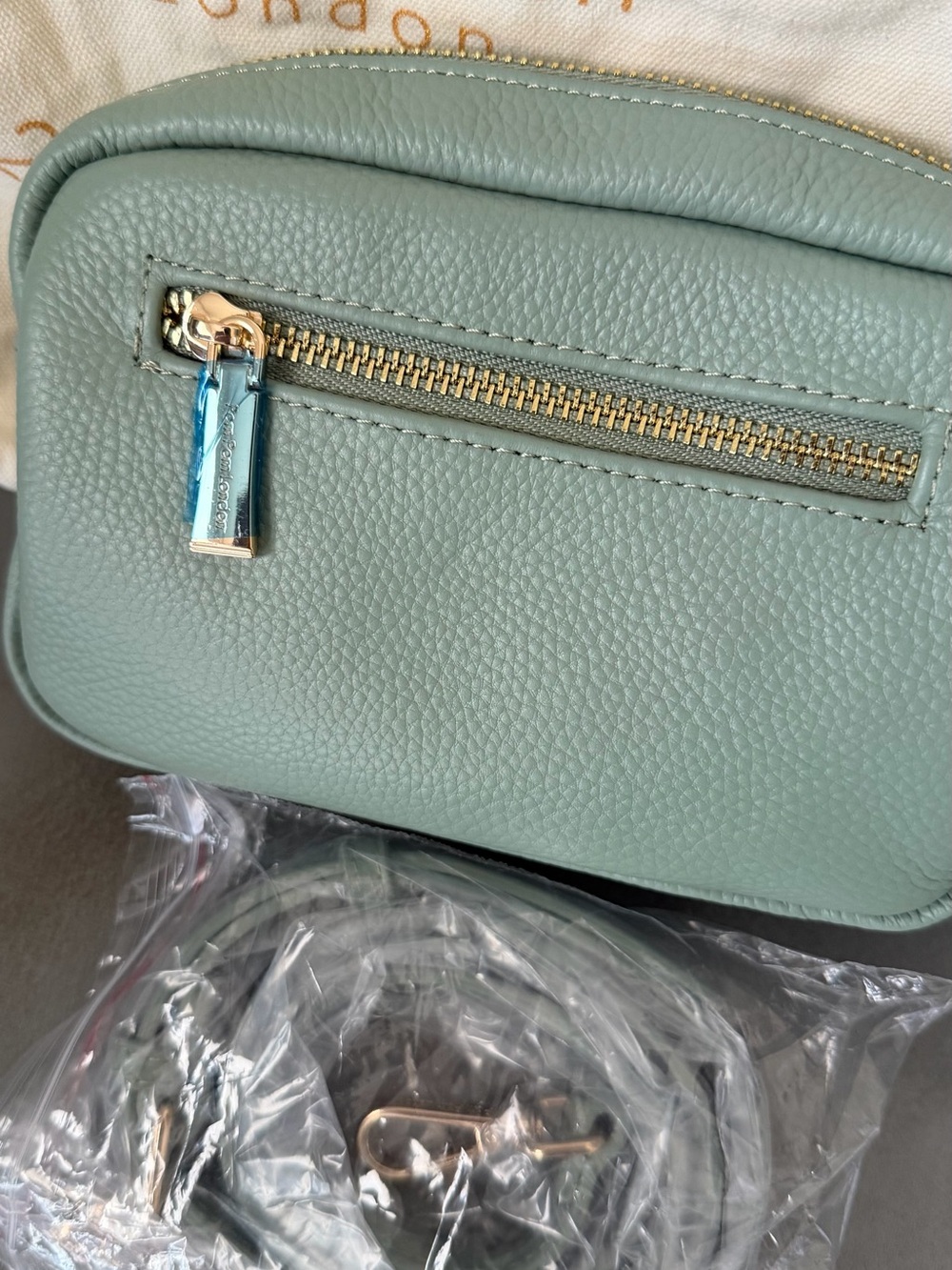 Pom Pom London Mint Green The City Mini Crossbody Bag - Picture 7 of 7